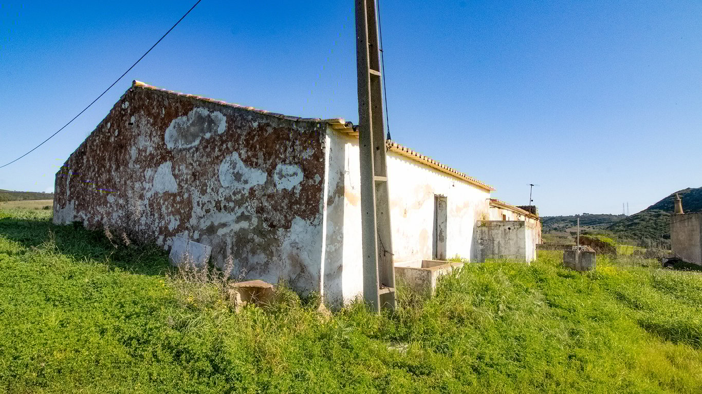 House in Lagos - Image 2