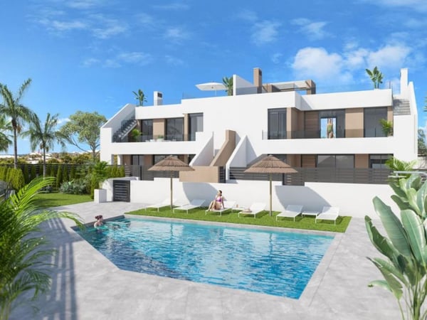 House in Los Amarguillos - view 1