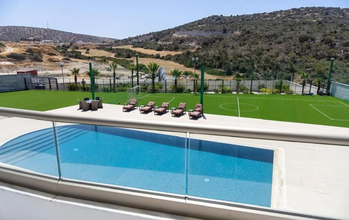 House in Parekklisha - view 1