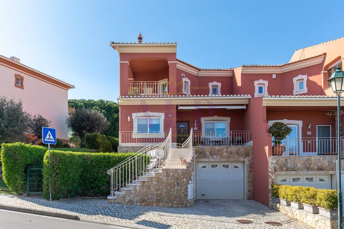 Villa in Valverde - view 1