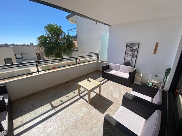 Apartment in Villamartin - view 1