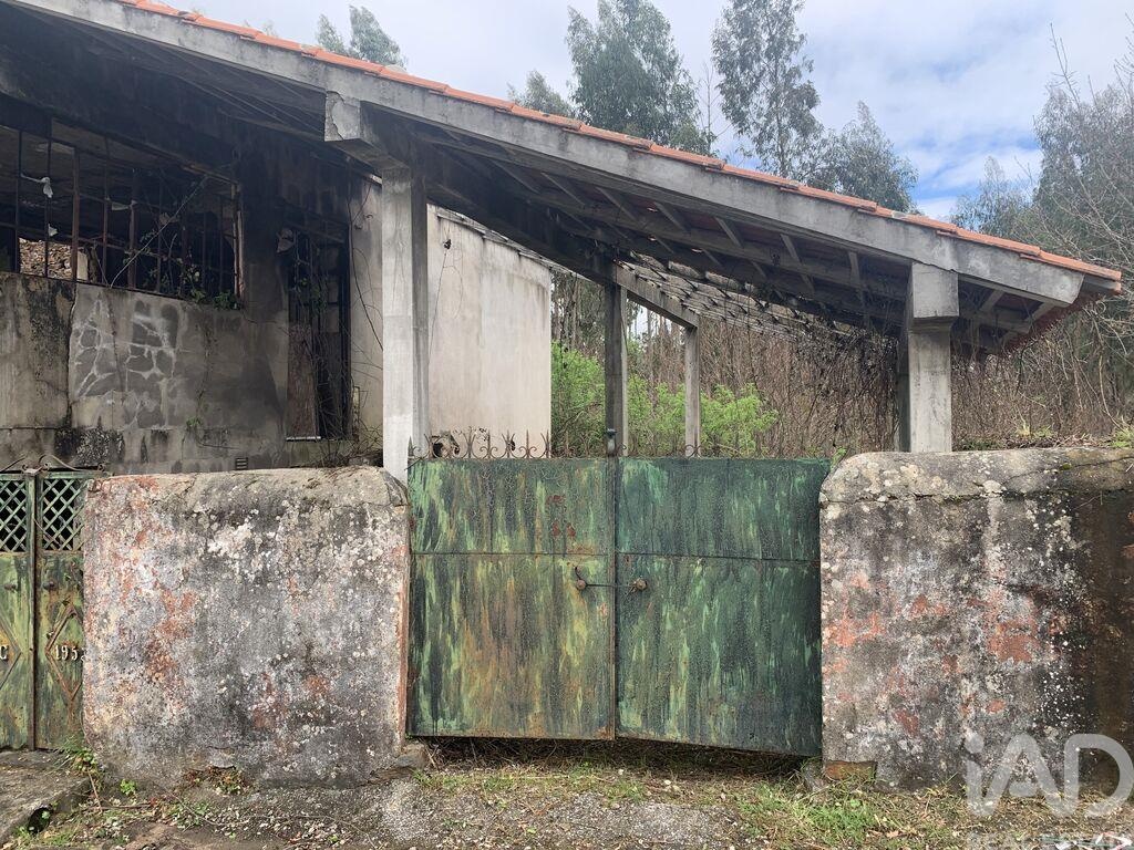 House in Castanheira de Pera - Image 3