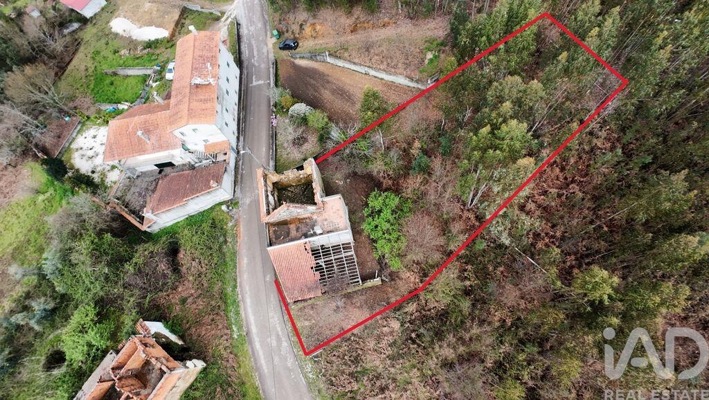 House in Castanheira de Pera - Image 2