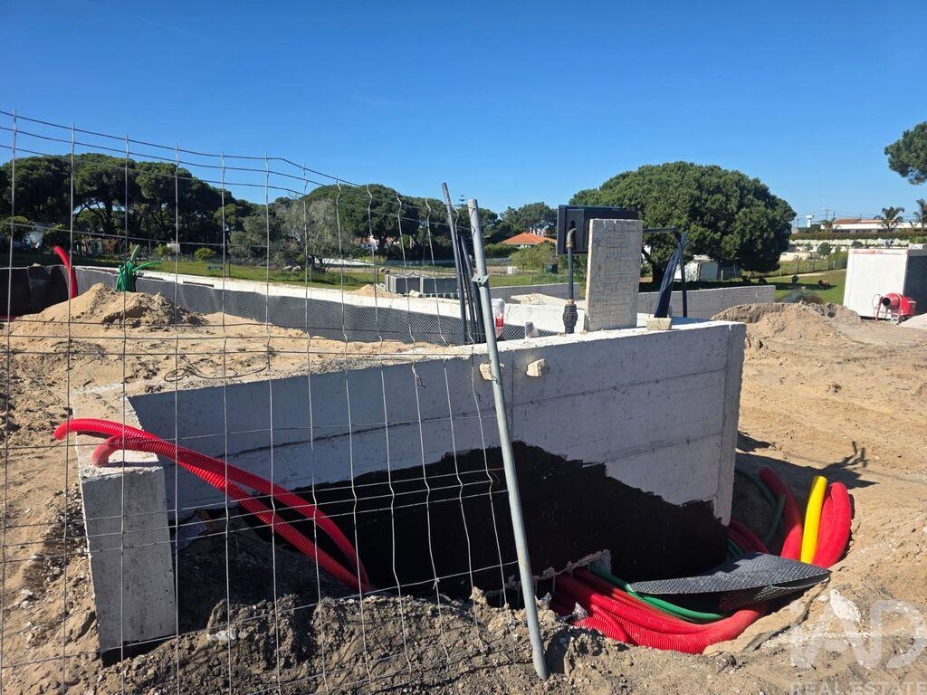 House in Castelo - Image 2