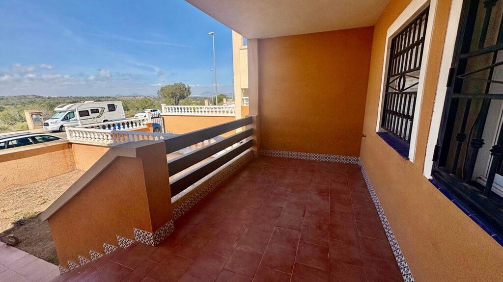 Apartment in Urbanizacion los Balcones - Image 3