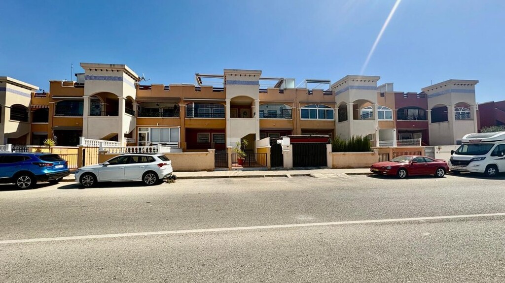 Apartment in Urbanizacion los Balcones