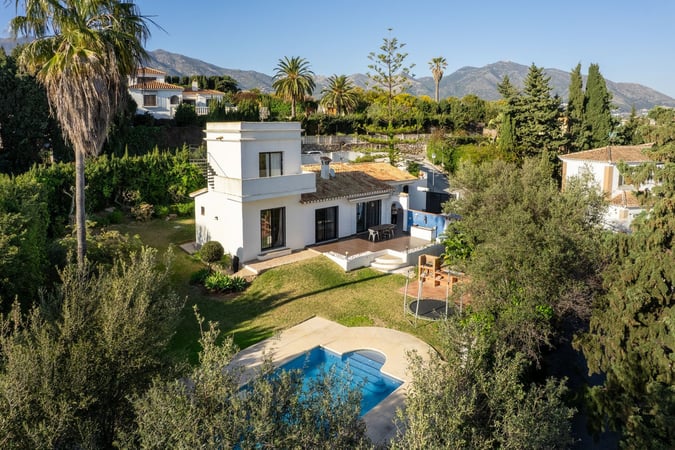 Villa in Mijas Costa - view 1