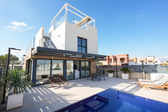 House in Algorfa - view 1