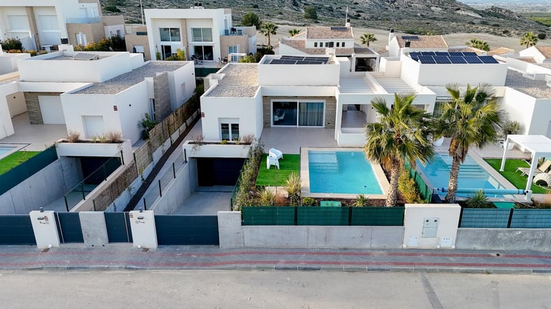 House in Algorfa - view 1
