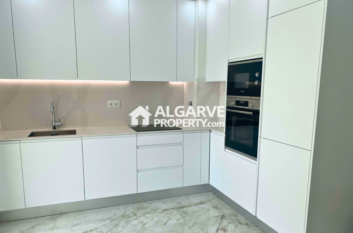 Apartment in Lagos - Image 3