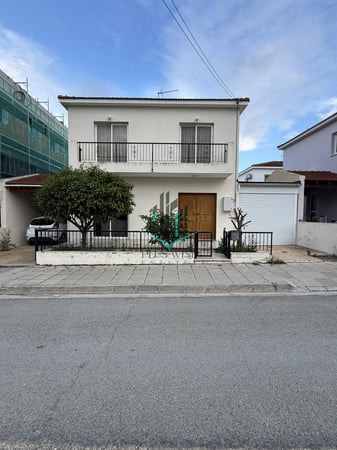Villa in Oroklini - view 1