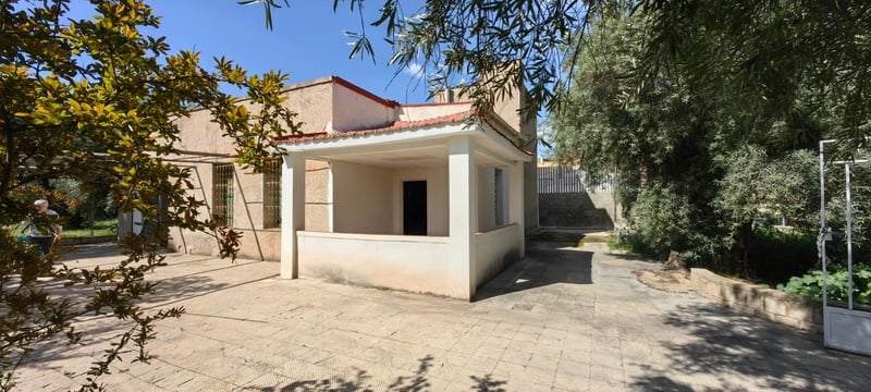 House in Elda - view 1