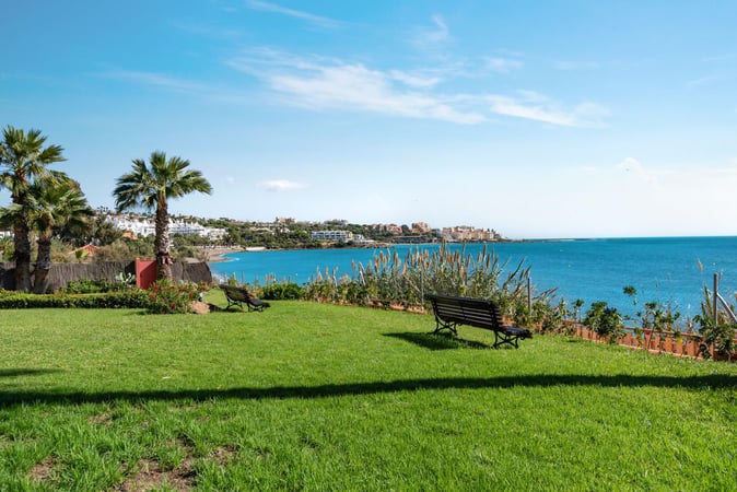 House in Estepona - view 1