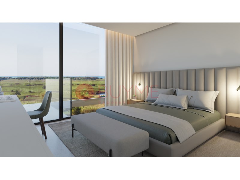 Apartment in Quarteira - Image 3