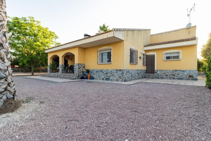 House in Cehegin - view 1