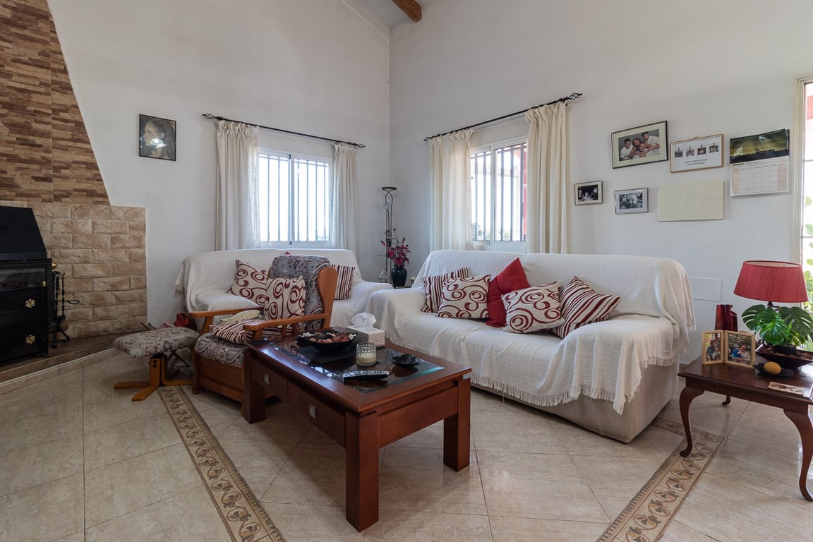 Chalet in Murcia - Image 2