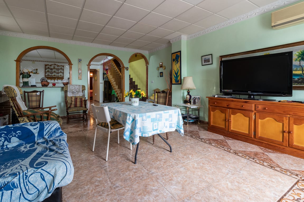 Chalet in Murcia - Image 2