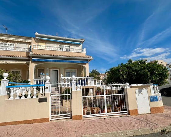 Villa in Ciudad Quesada - view 1