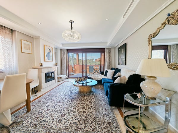 House in La Mairena - view 1