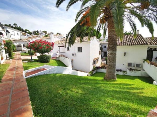 Apartment in Benalmadena - view 1