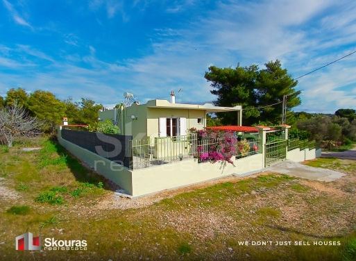 House in Kranidi - view 1