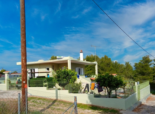House in Kranidi - Image 3