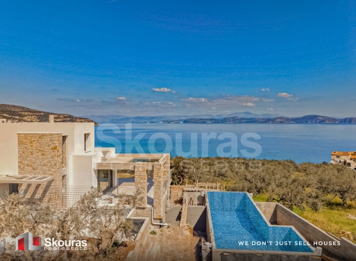 House in Aria - view 1