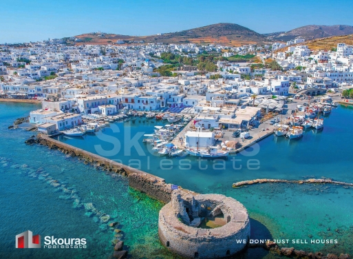 Land in Paros - view 1