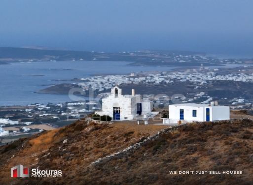 Land in Paros - view 1