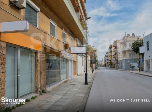 House in Corinth - view 1