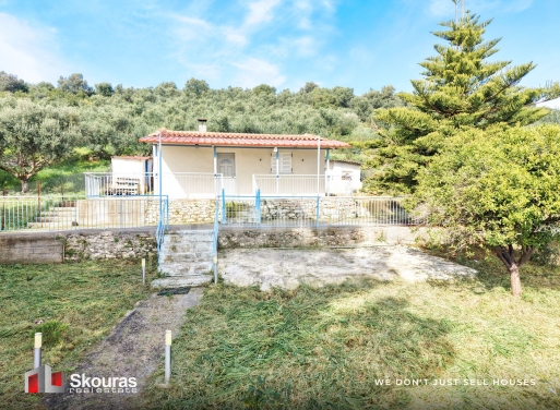 House in Petalidi - view 1