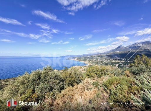 Land in Thalamai - view 1