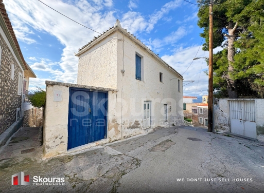 House in Kranidi - view 1