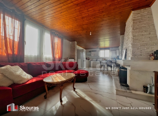 House in Loutraki-Perachora - view 1