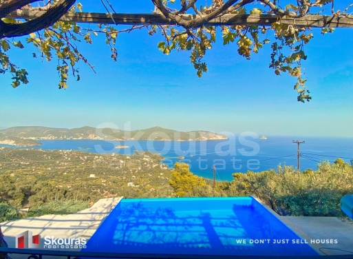 House in Askeli - view 1