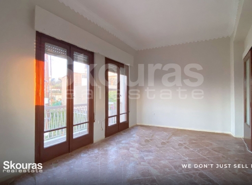 Apartment in Proastio - Image 3