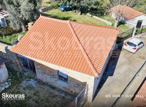 House in Aipeia - view 1
