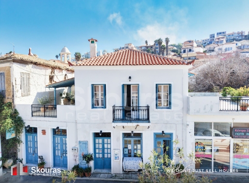 House in Koroni - view 1