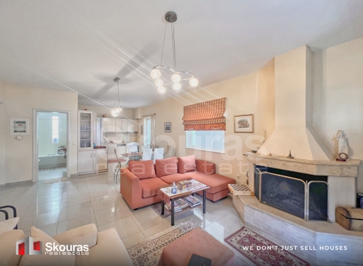 Apartment in Asini - view 1