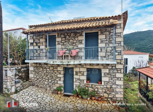 House in Koroni - view 1