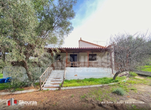 House in Loutraki-Perachora - view 1