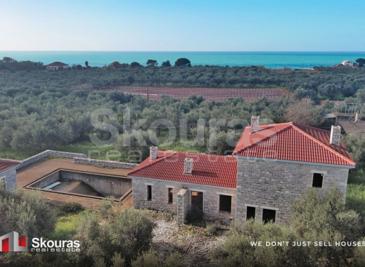 House in Vromonerion - view 1