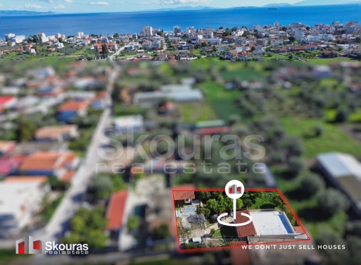 House in Agioi Theodoroi - view 1