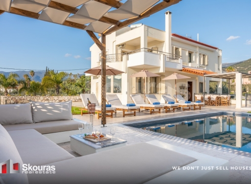 Villa in Kalamata - view 1