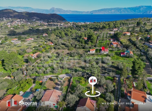 House in Skhoinos - view 1