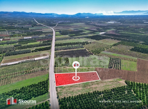 Land in Iraio - view 1