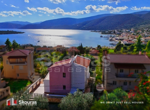 House in Korfos - view 1