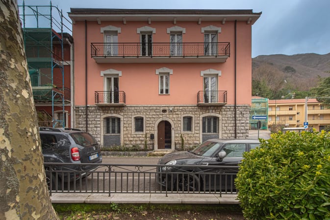 House in Ospedaletto d'Alpinolo - view 1