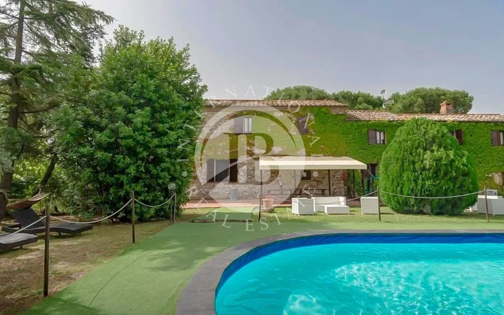 Apartment in Castiglione del Lago - view 1