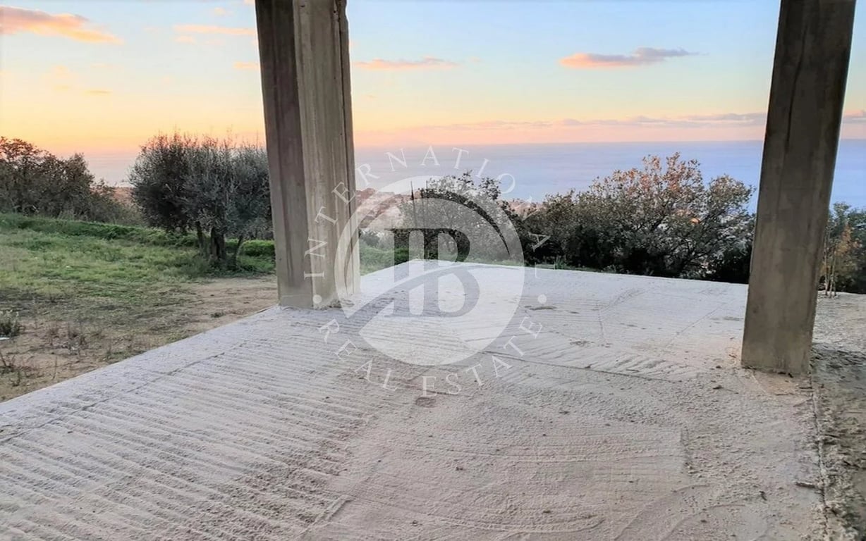Villa in Tropea - Image 2